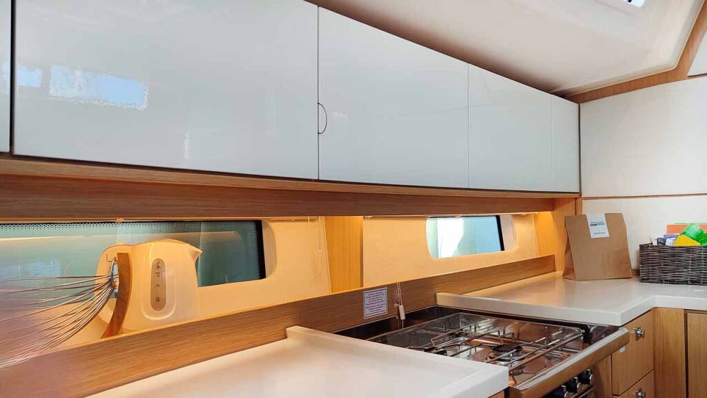 Sailing yacht Bavaria C46 Estinella