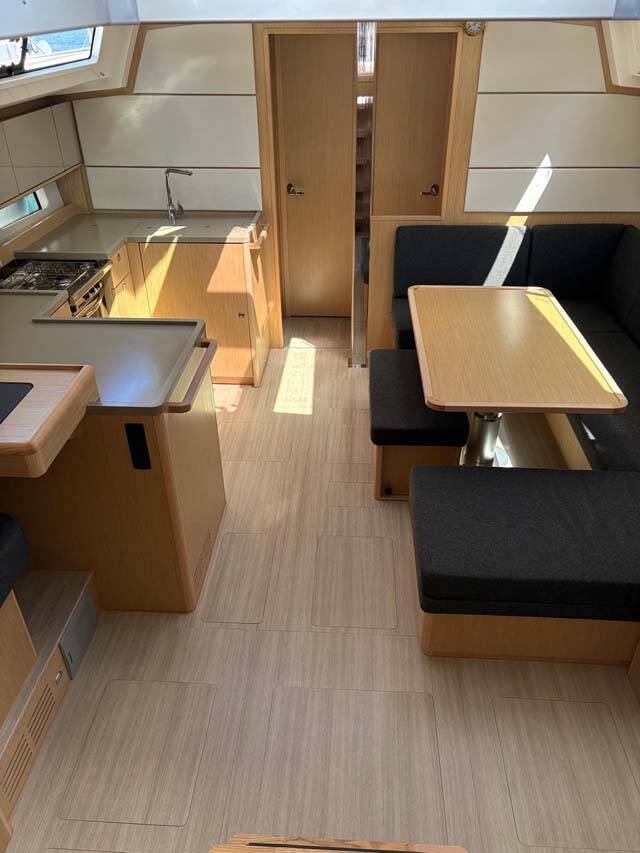 Sailing yacht Bavaria C46 Ara