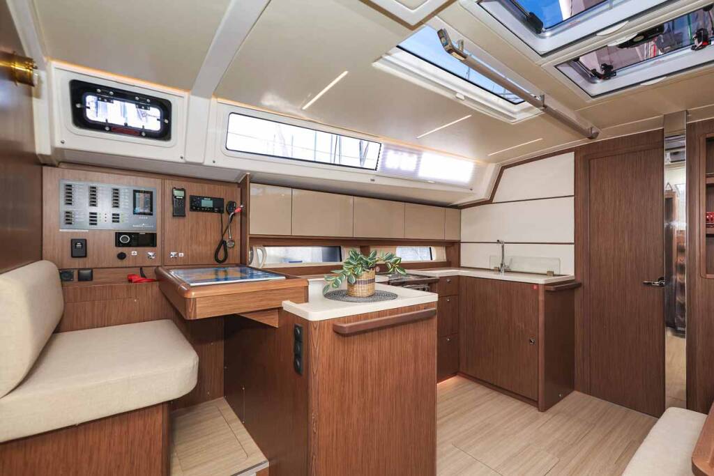 Segelyachten Bavaria C46 Aquila