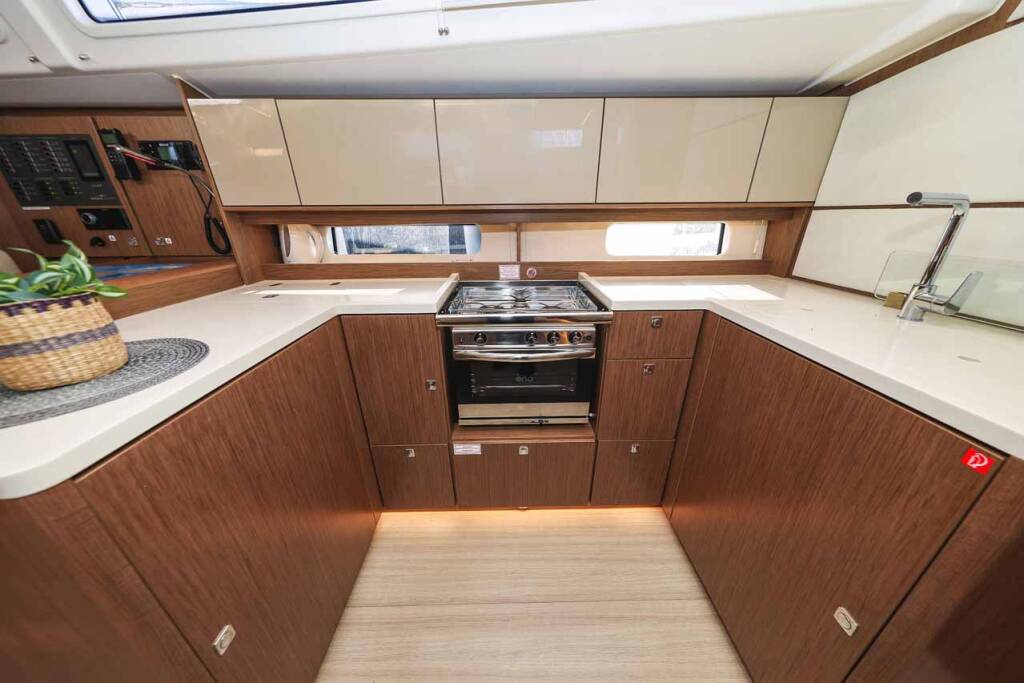 Segelyachten Bavaria C46 Aquila