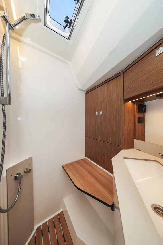 Segelyachten Bavaria C46 Aquila