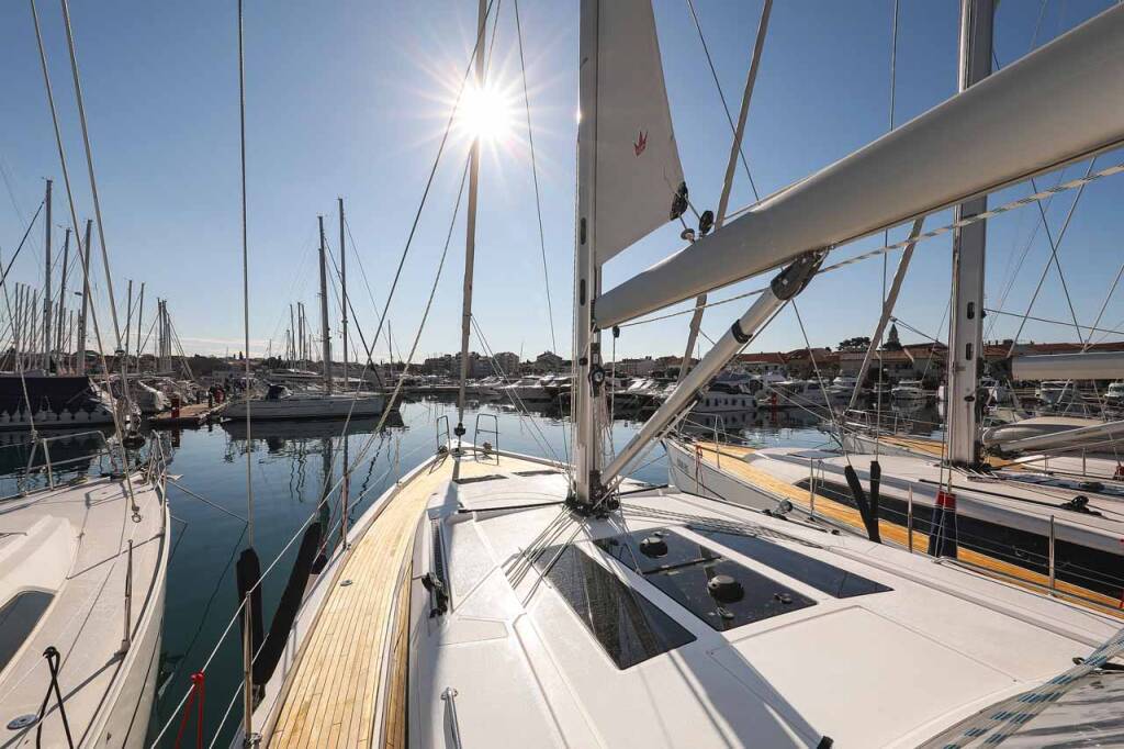 Sailing yacht Bavaria C46 Delizia