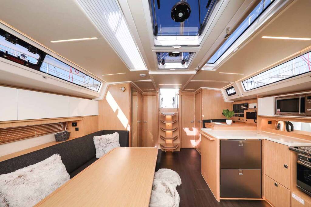Sailing yacht Bavaria C46 Delizia