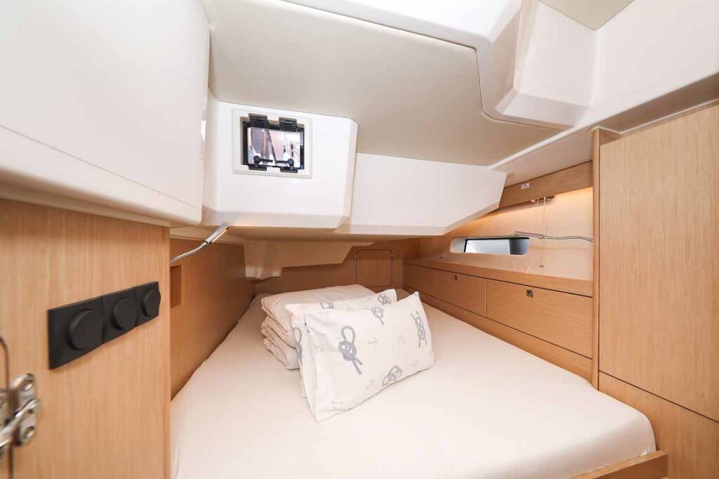 Sailing yacht Bavaria C46 Delizia