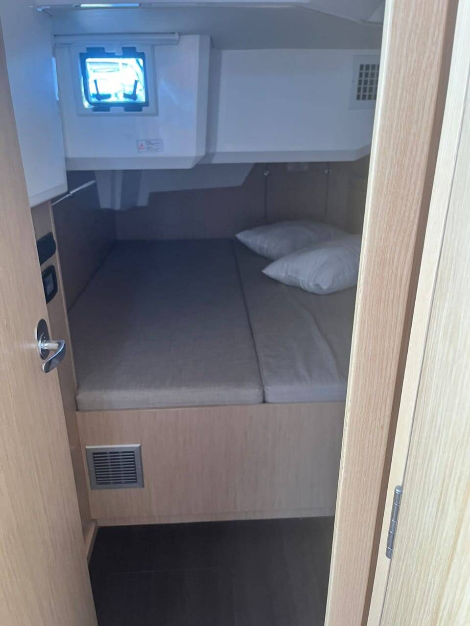 Segelyachten Bavaria C46 Kebifaiv