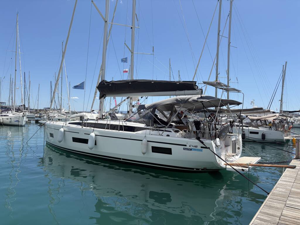 Sailing yacht Bavaria C46 Aquila