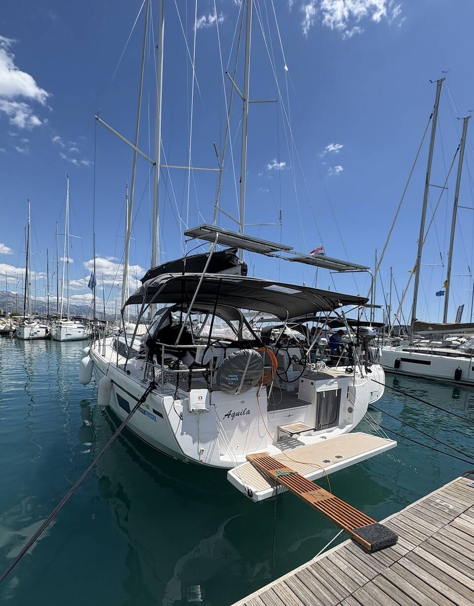 Sailing yacht Bavaria C46 Aquila