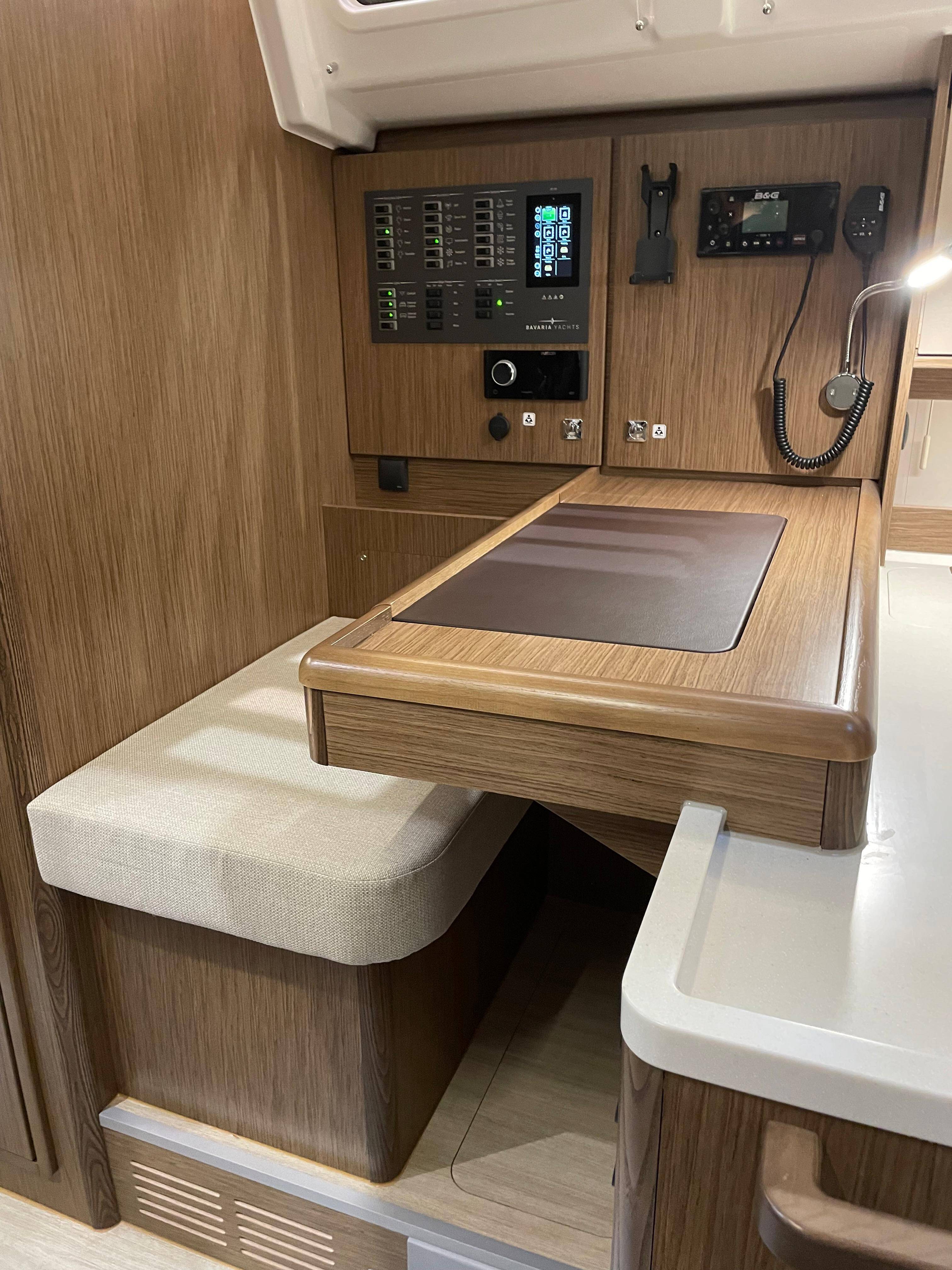 Segelyachten Bavaria C46 Aquila