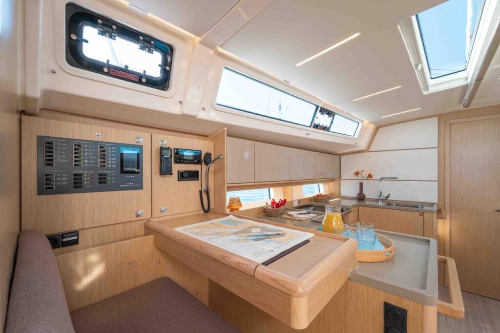 Segelyachten Bavaria C46 Sofia