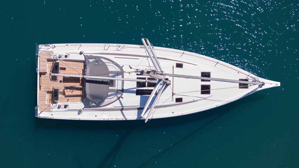 Sailing yacht Bavaria C46 Garbí 