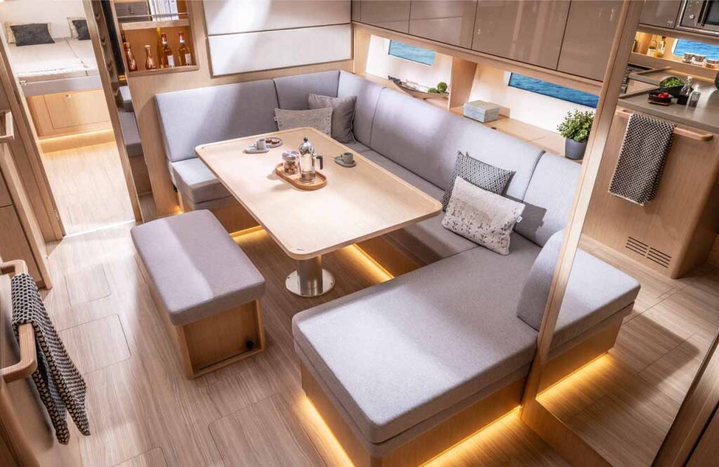 Sailing yacht Bavaria C46 Garbí 