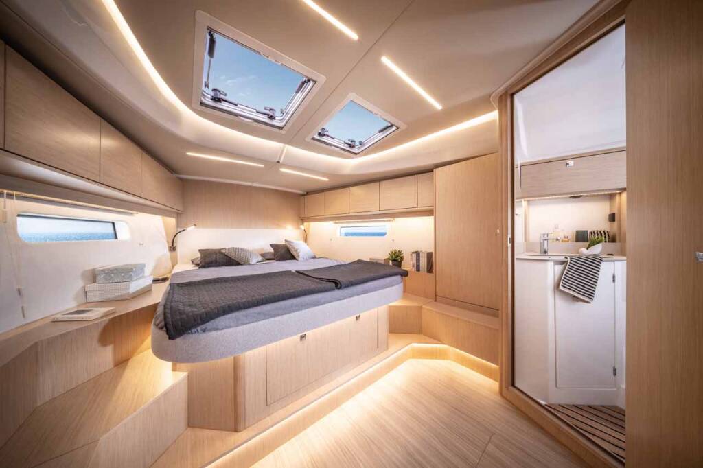 Sailing yacht Bavaria C46 Garbí 