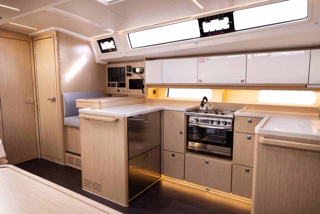 Sailing yacht Bavaria C46 Moonlark