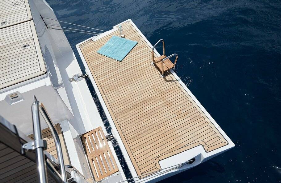 Sailing yacht Bavaria C50 Holiday Size Matters
