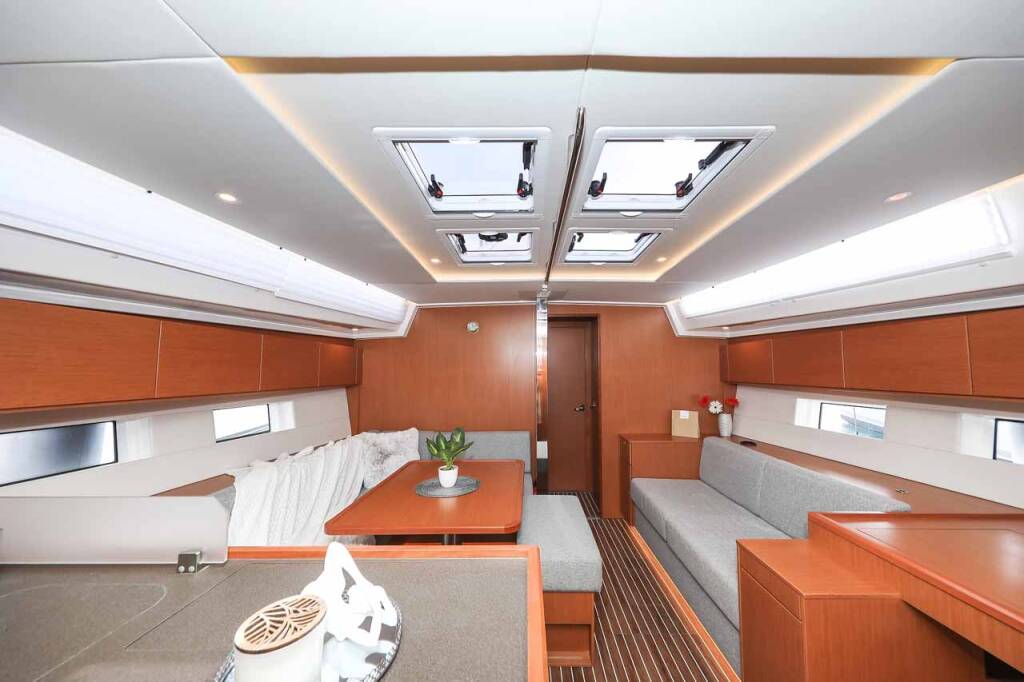 Sailing yacht Bavaria C50 Holiday Gogi-II