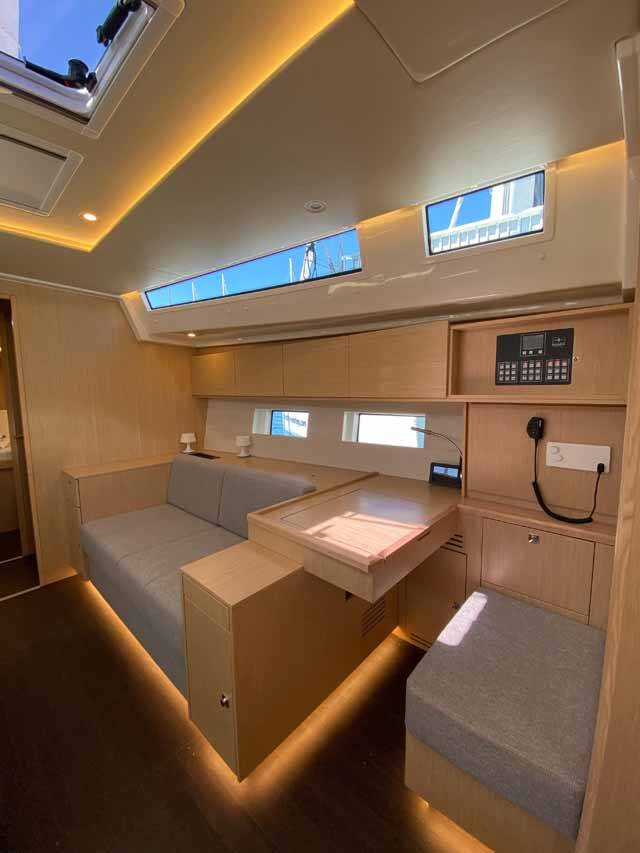 Sailing yacht Bavaria C50 Holiday Beluga