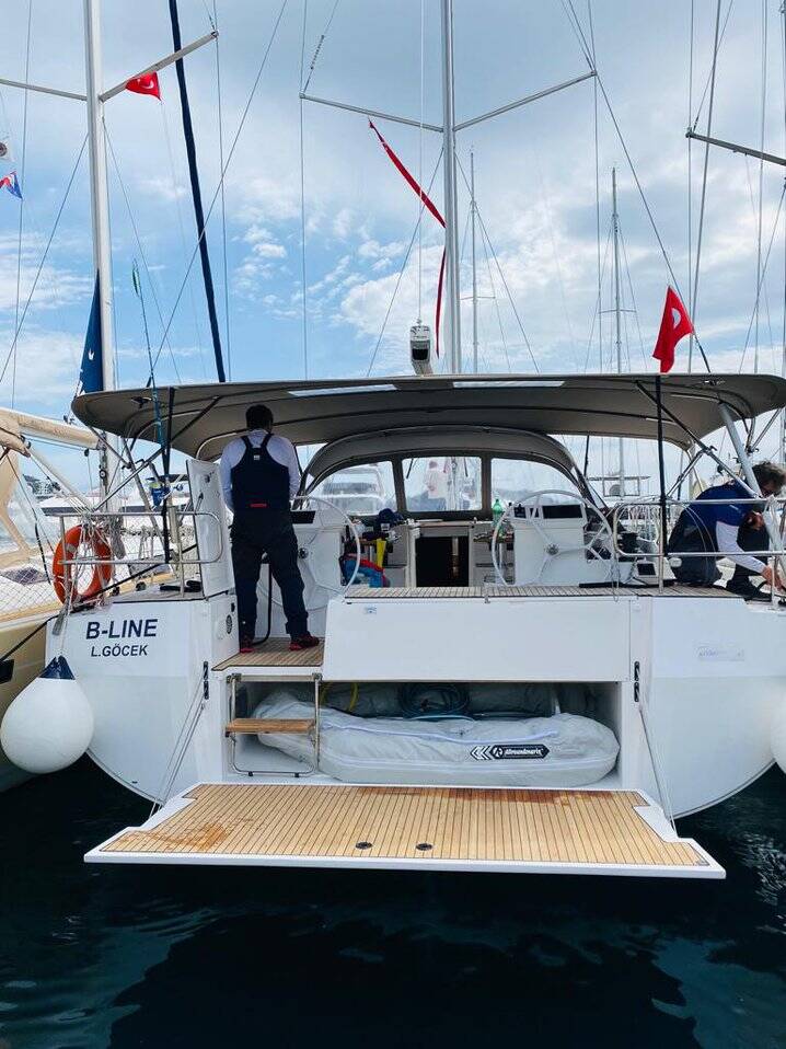 Sailing yacht Bavaria C50 B-Line