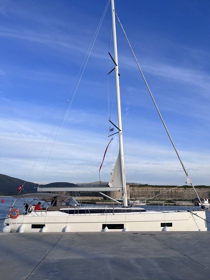 Sailing yacht Bavaria C50 B-Line