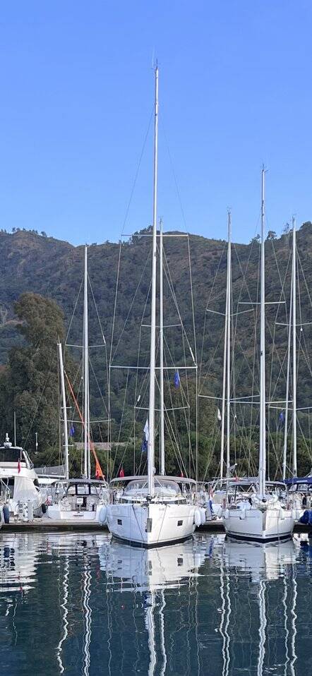 Sailing yacht Bavaria C50 B-Line