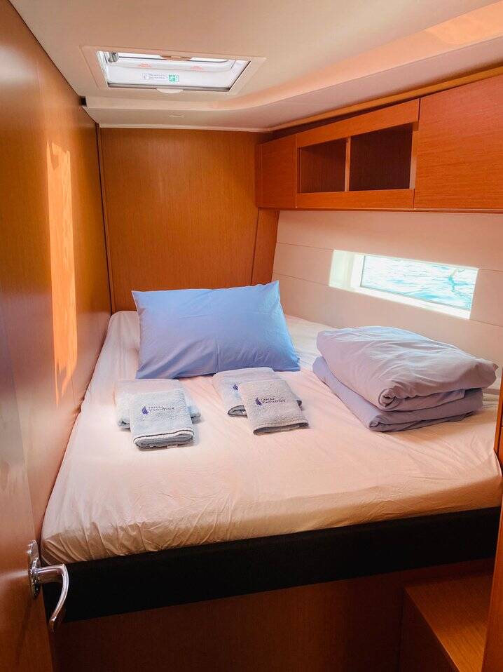Sailing yacht Bavaria C50 B-Line