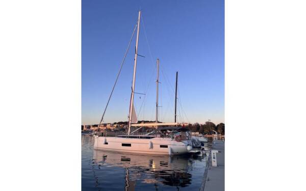 Bavaria C50 B-Line Marin Turk Göcek Village Port