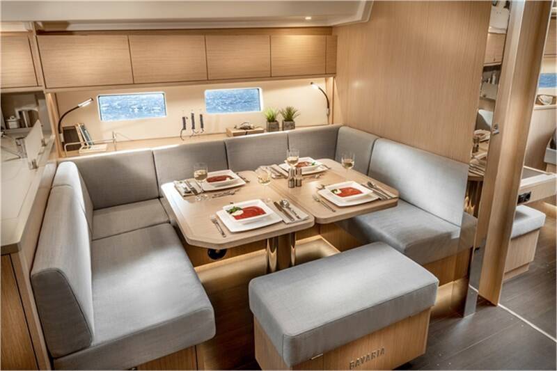 Sailing yacht Bavaria C50 El Presidente