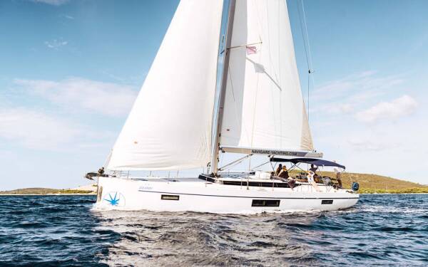 Bavaria C57 Holiday Juliamy  Trogir, Yachtclub Seget (Marina Baotić)
