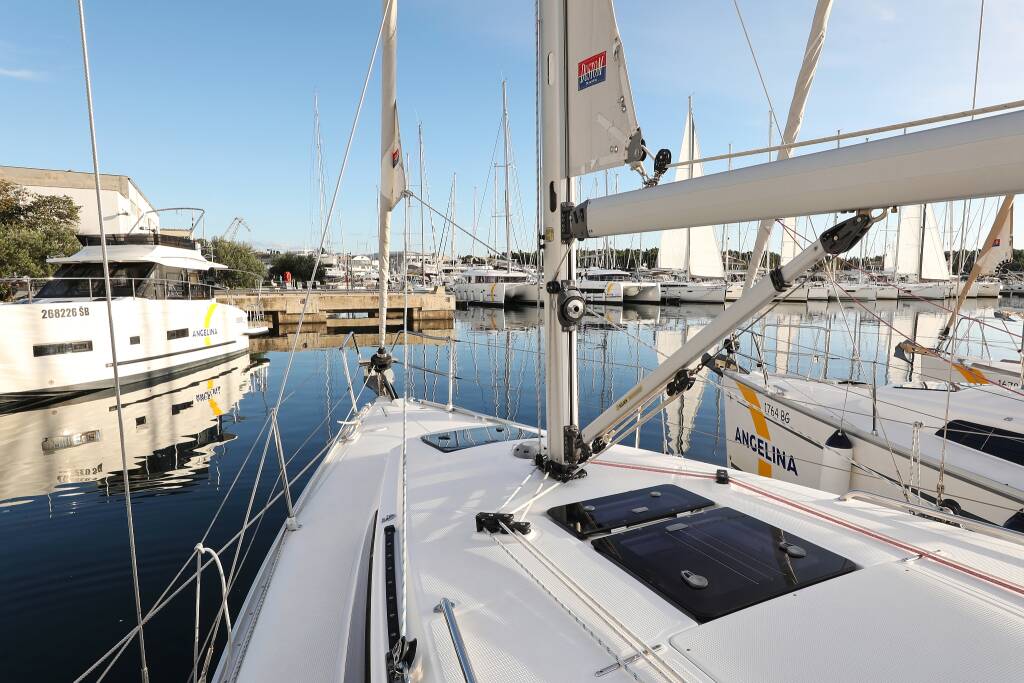 Sailing yacht Bavaria Cruiser 33 Dolce Vita