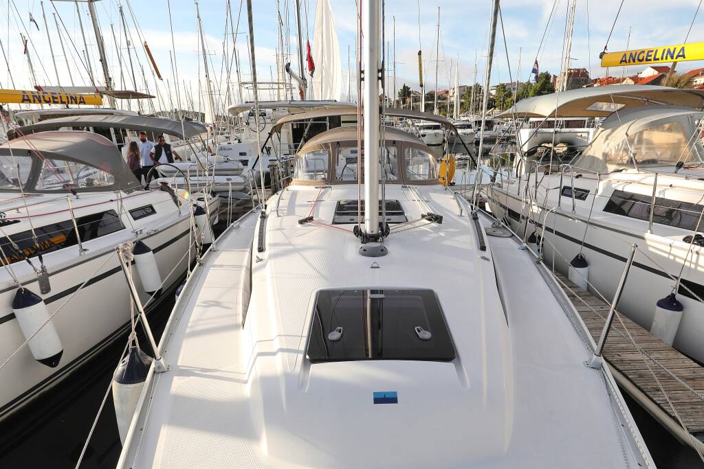Sailing yacht Bavaria Cruiser 33 Dolce Vita