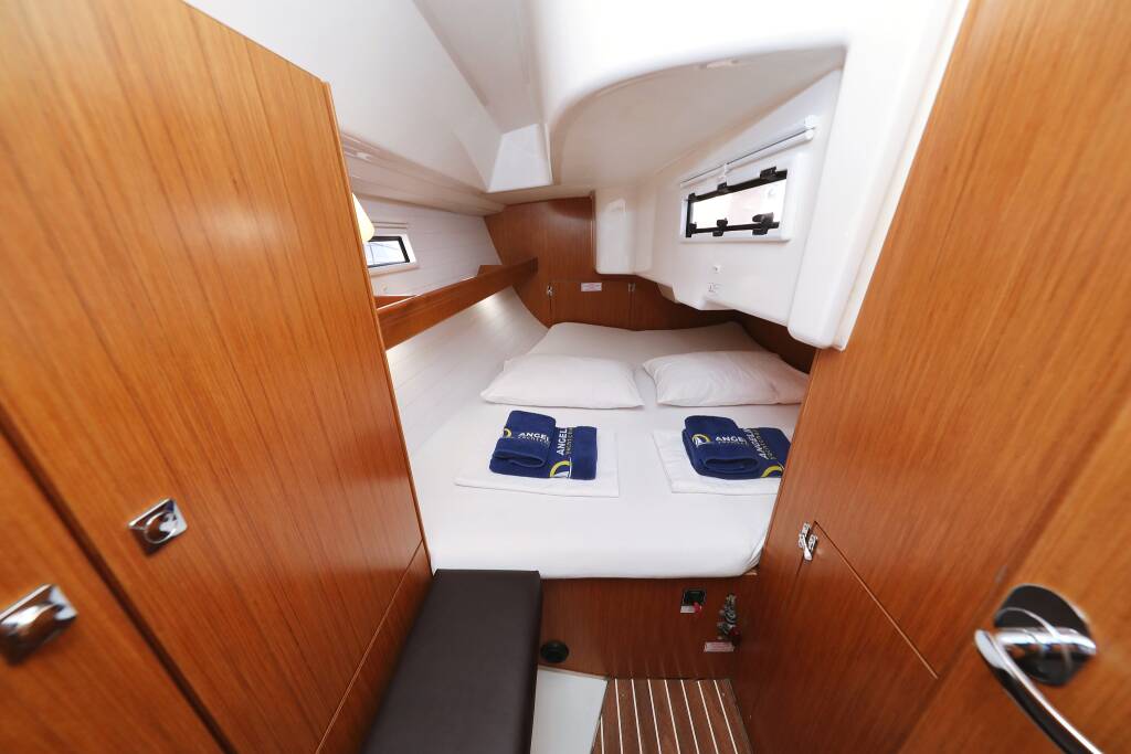 Sailing yacht Bavaria Cruiser 33 Dolce Vita