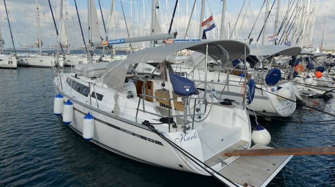 Sailing yacht Bavaria Cruiser 33 Karlo