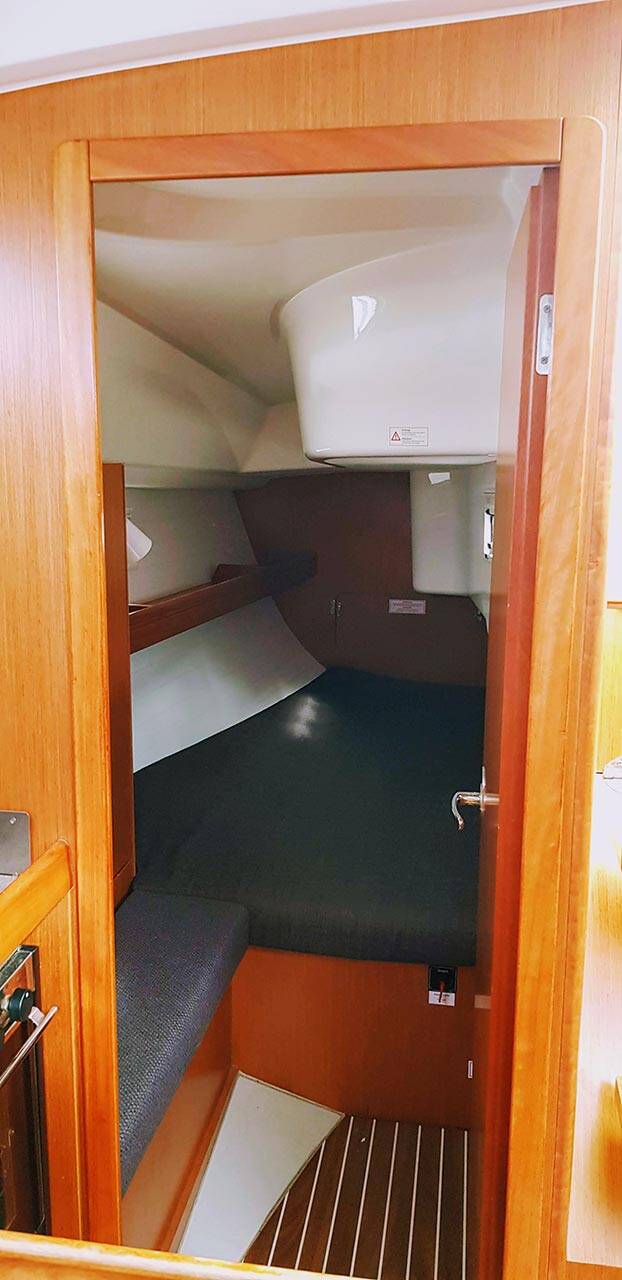 Sailing yacht Bavaria Cruiser 33 Salsa