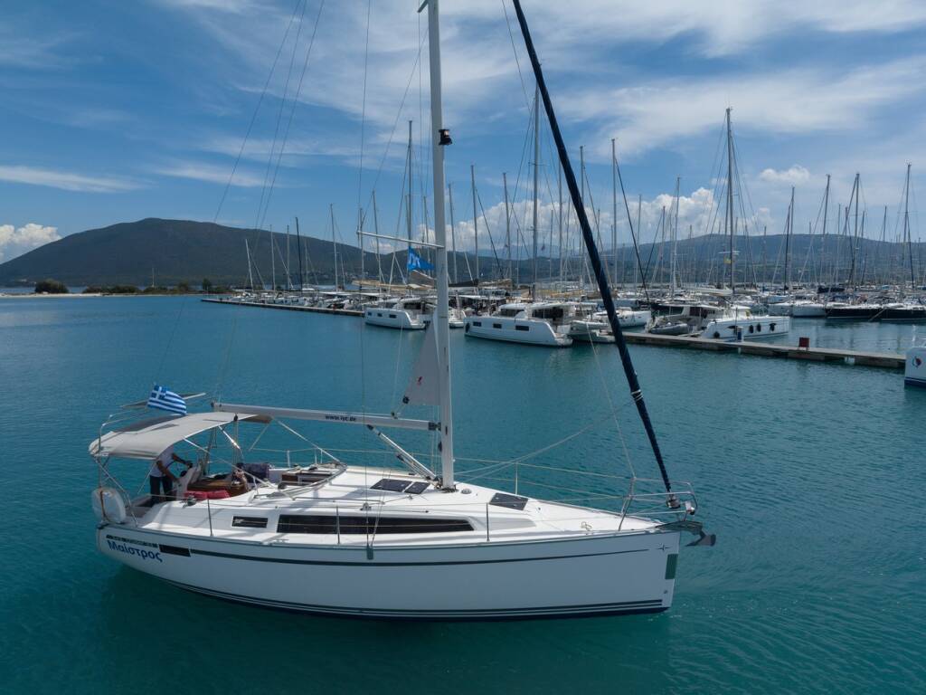 Segelyachten Bavaria Cruiser 33 Maistros