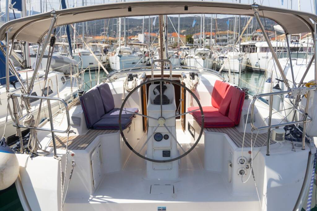 Segelyachten Bavaria Cruiser 33 Maistros