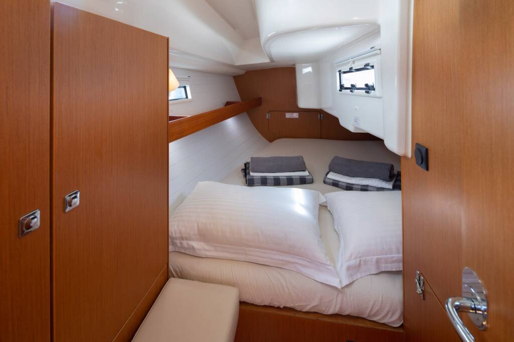 Segelyachten Bavaria Cruiser 33 Maistros