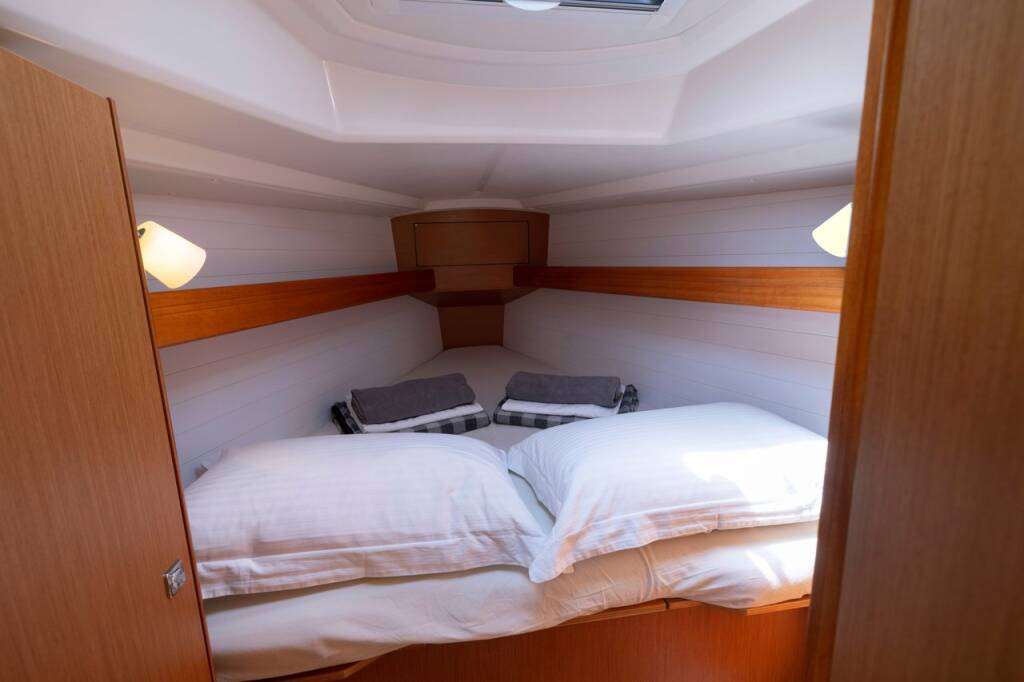Segelyachten Bavaria Cruiser 33 Maistros