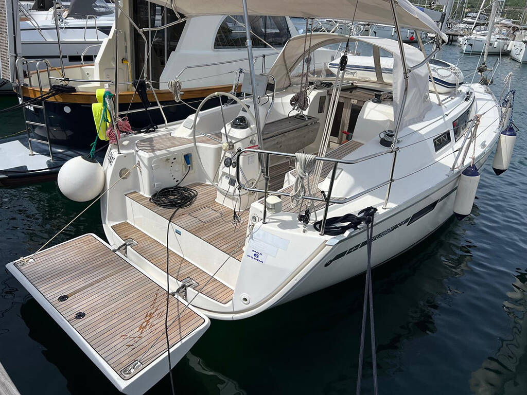 Segelyachten Bavaria Cruiser 33 Burin