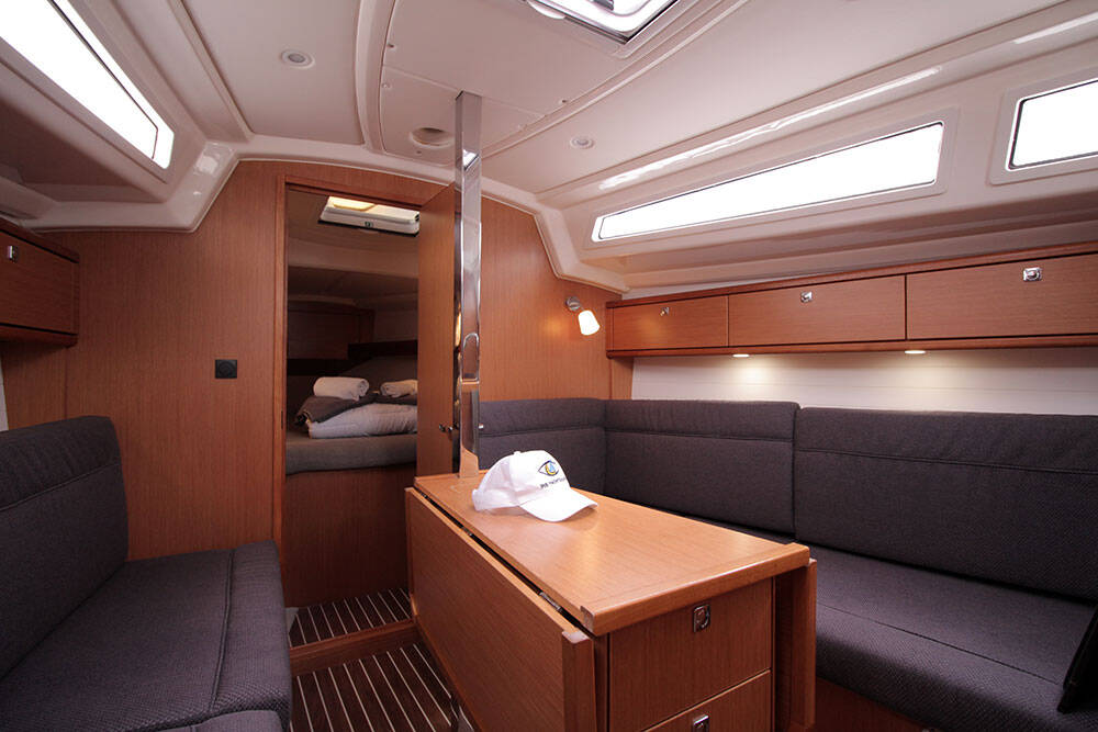 Segelyachten Bavaria Cruiser 33 Callisto