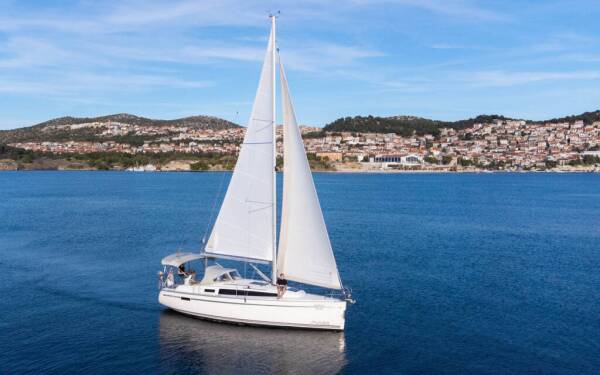 Bavaria Cruiser 33 Cleopatra Marina Mandalina, Sibenik