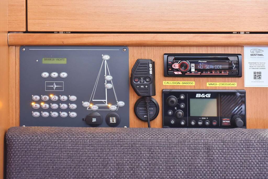 Sailing yacht Bavaria Cruiser 34 Deneb