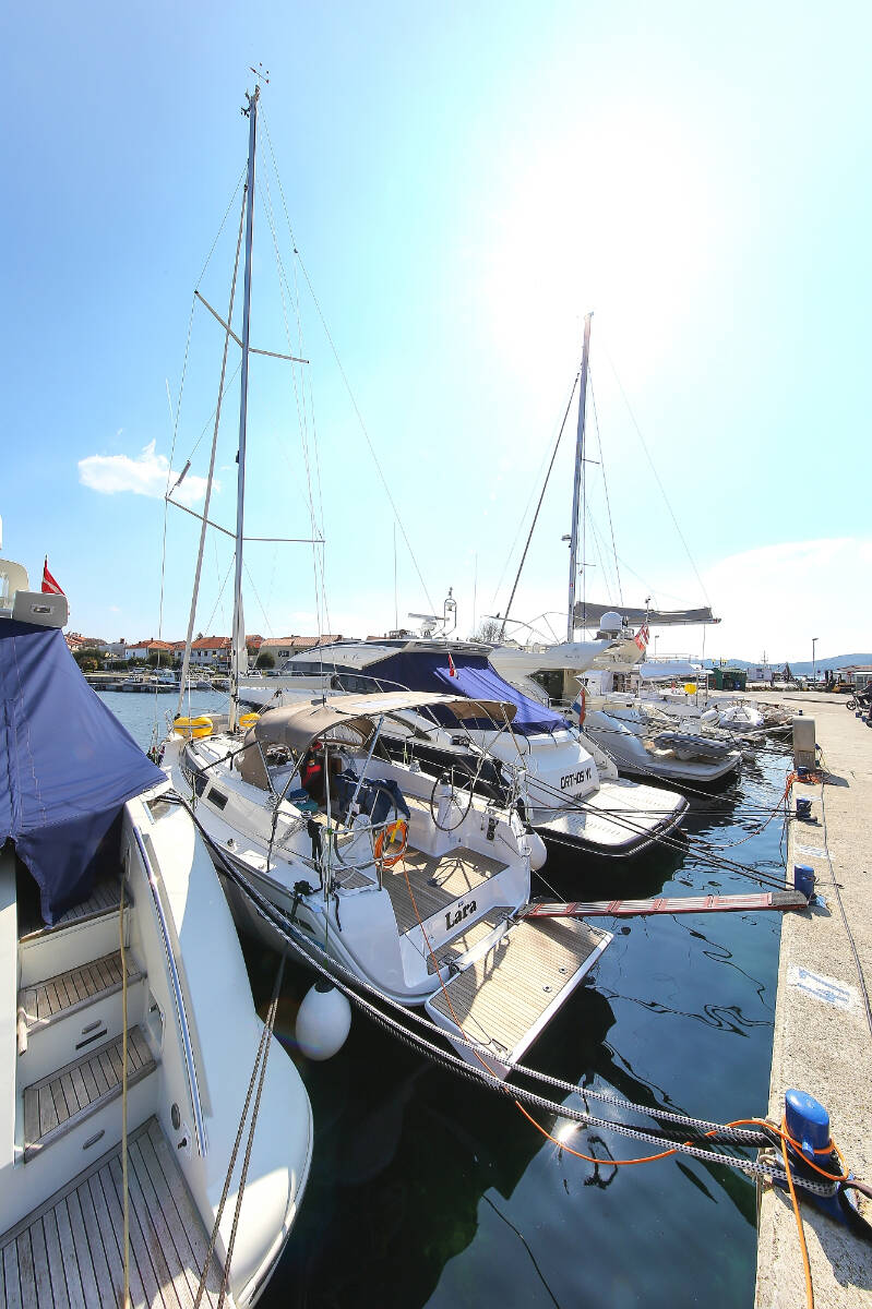 Segelyachten Bavaria Cruiser 34 Lara