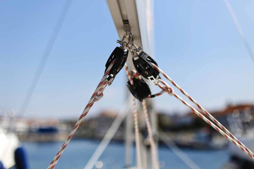 Sailing yacht Bavaria Cruiser 34 Lara