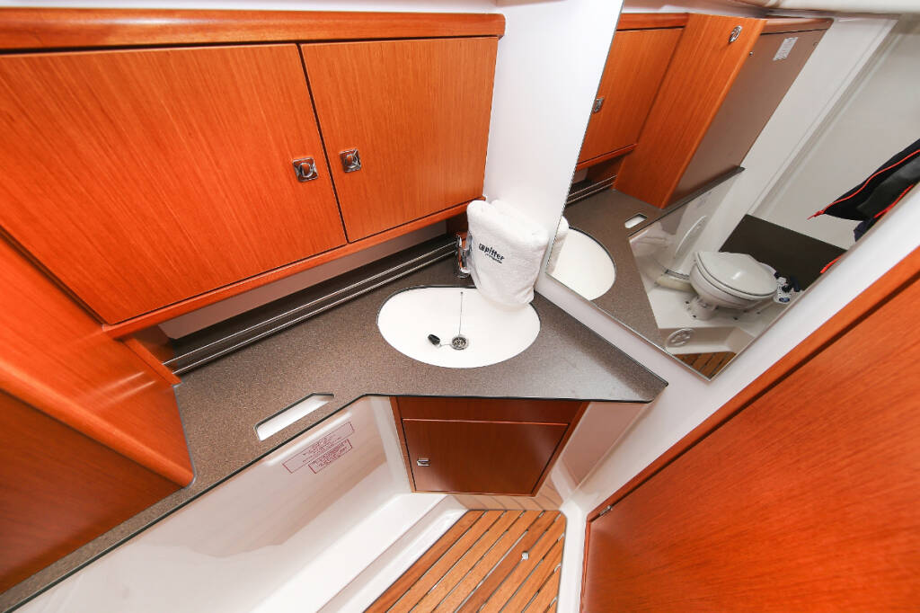 Segelyachten Bavaria Cruiser 34 Lara