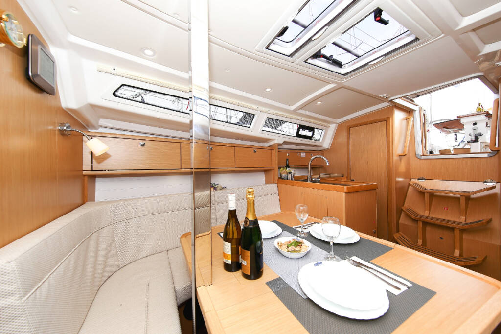 Segelyachten Bavaria Cruiser 34 Chiara