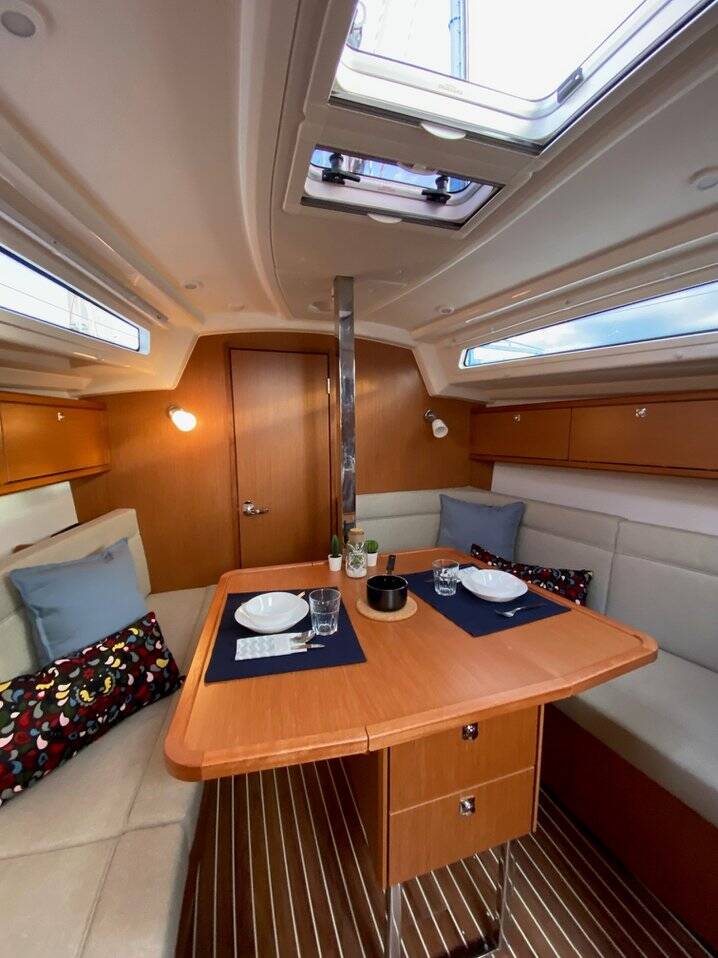 Segelyachten Bavaria Cruiser 34 Luna 2