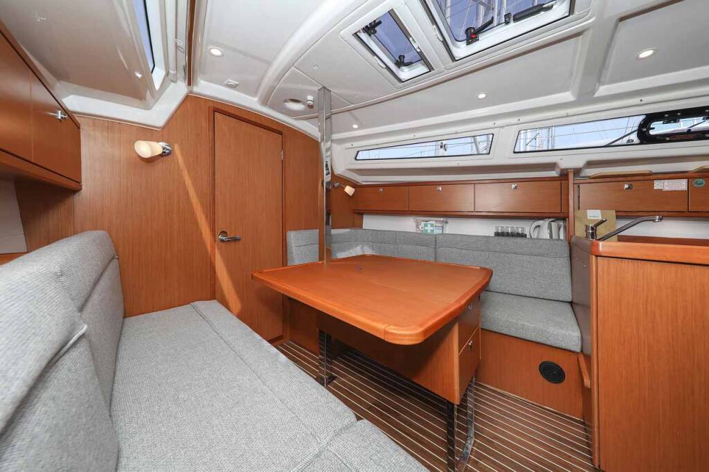Segelyachten Bavaria Cruiser 34 Funky 4ever