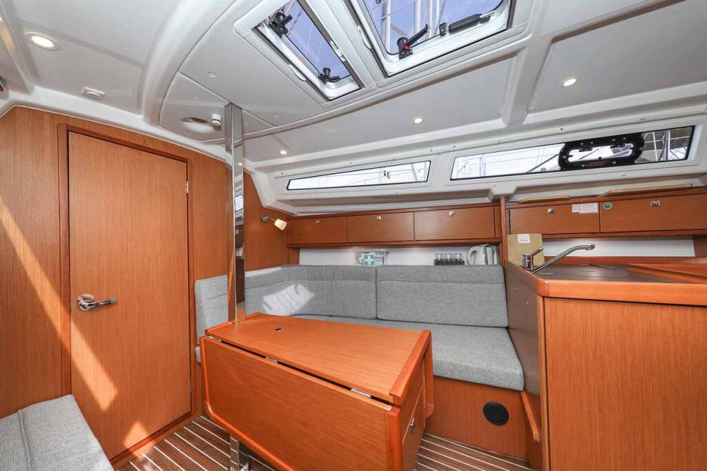 Segelyachten Bavaria Cruiser 34 Funky 4ever