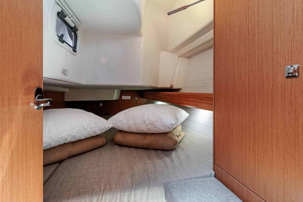 Sailing yacht Bavaria Cruiser 34 Galway Girl