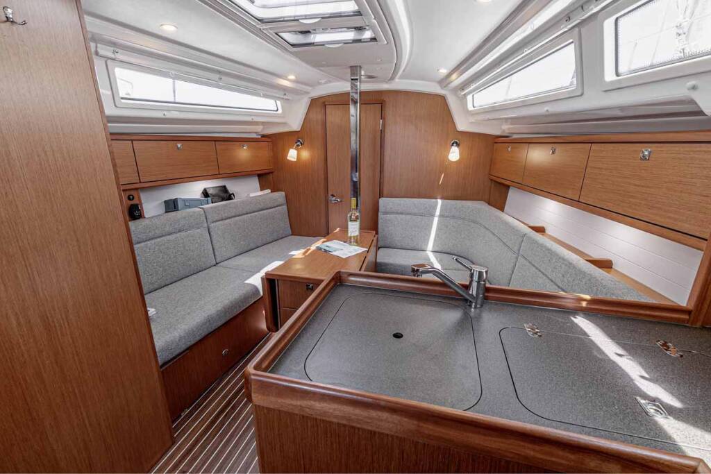 Sailing yacht Bavaria Cruiser 34 Moonrise