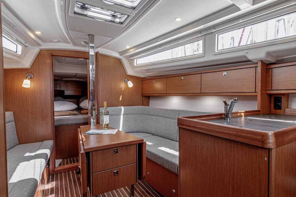 Sailing yacht Bavaria Cruiser 34 Moonrise